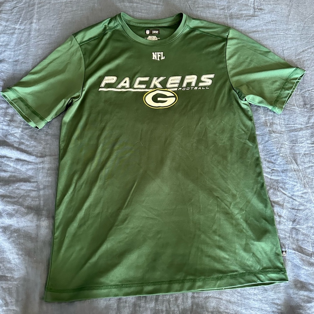 NFL Green Bay Packers NFL Team Apparel Shirt size L in EUC
